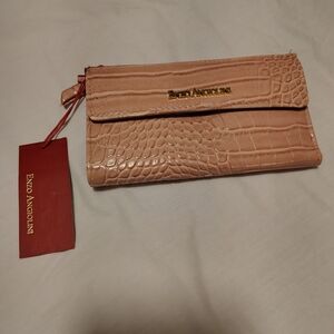 Enzo Angiolini Tan Crocodile Embossed Clutch